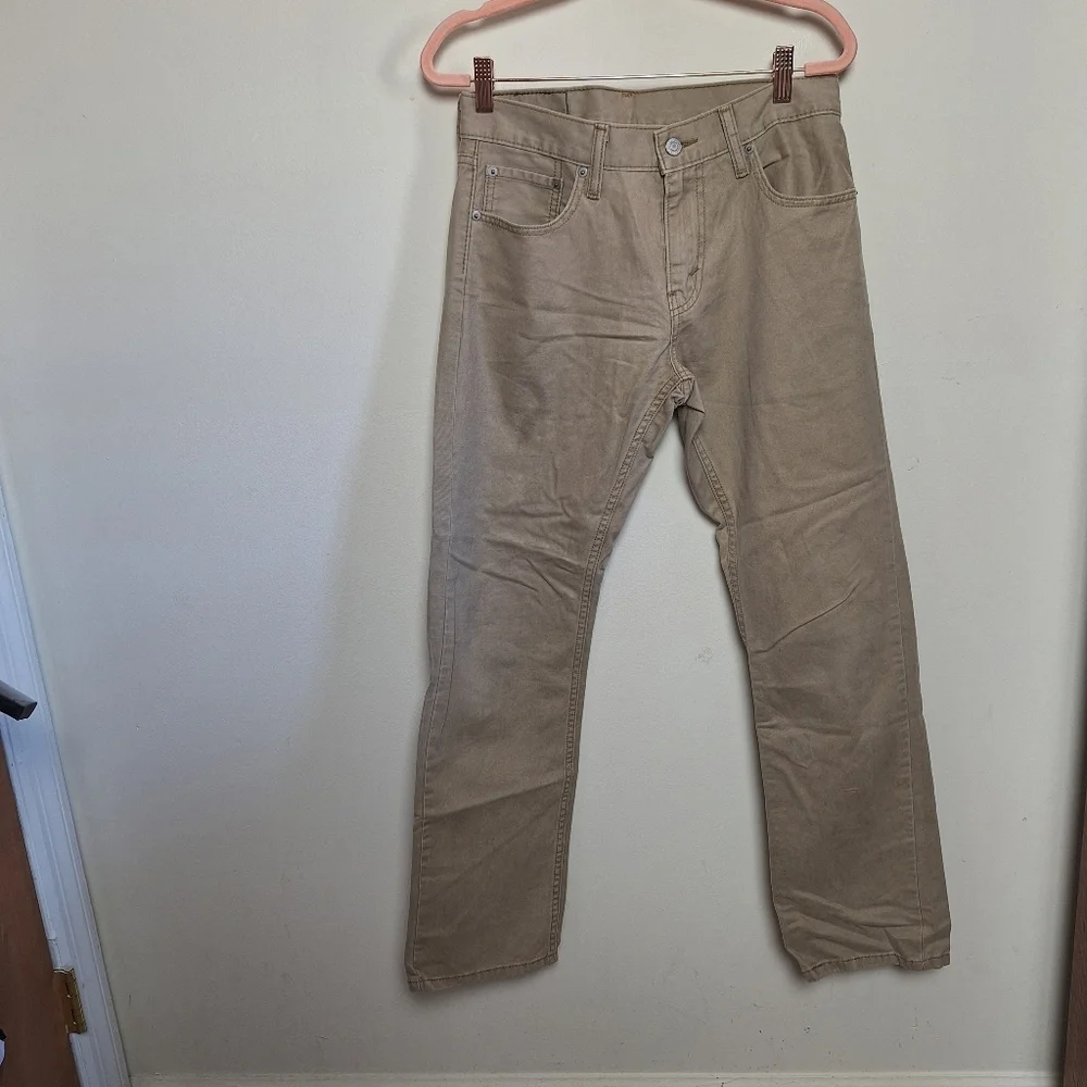 Levi's Men's 514 Straight Leg Tan 100% Cotton Khaki Chinos Size 29 x 30